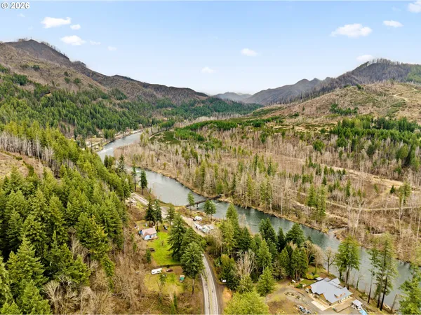 $524,900 | 49400 Eagle Rock Place, Vida, OR 97488