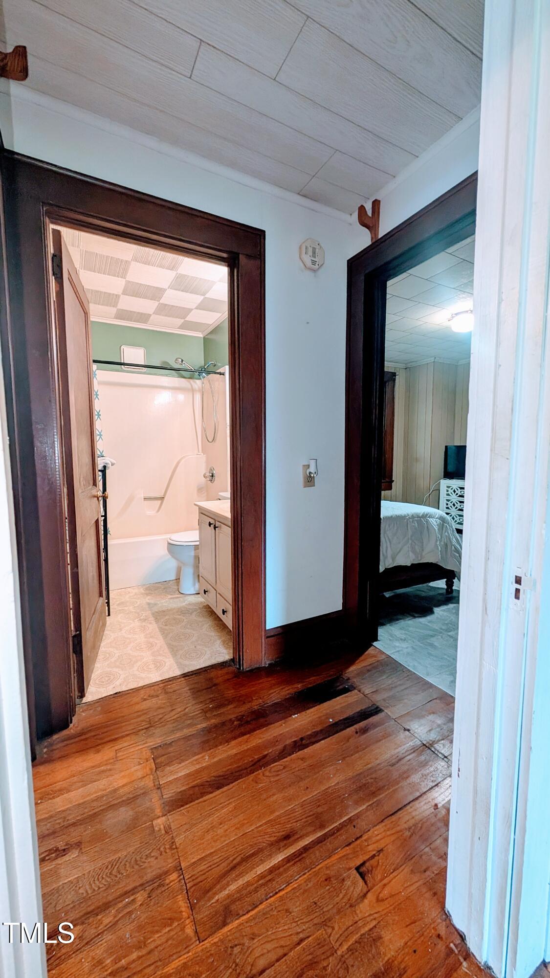 1529 West Hanover Road Burlington, NC 27217 - Photo 15 of 41 PXL_20250805_202108795~2