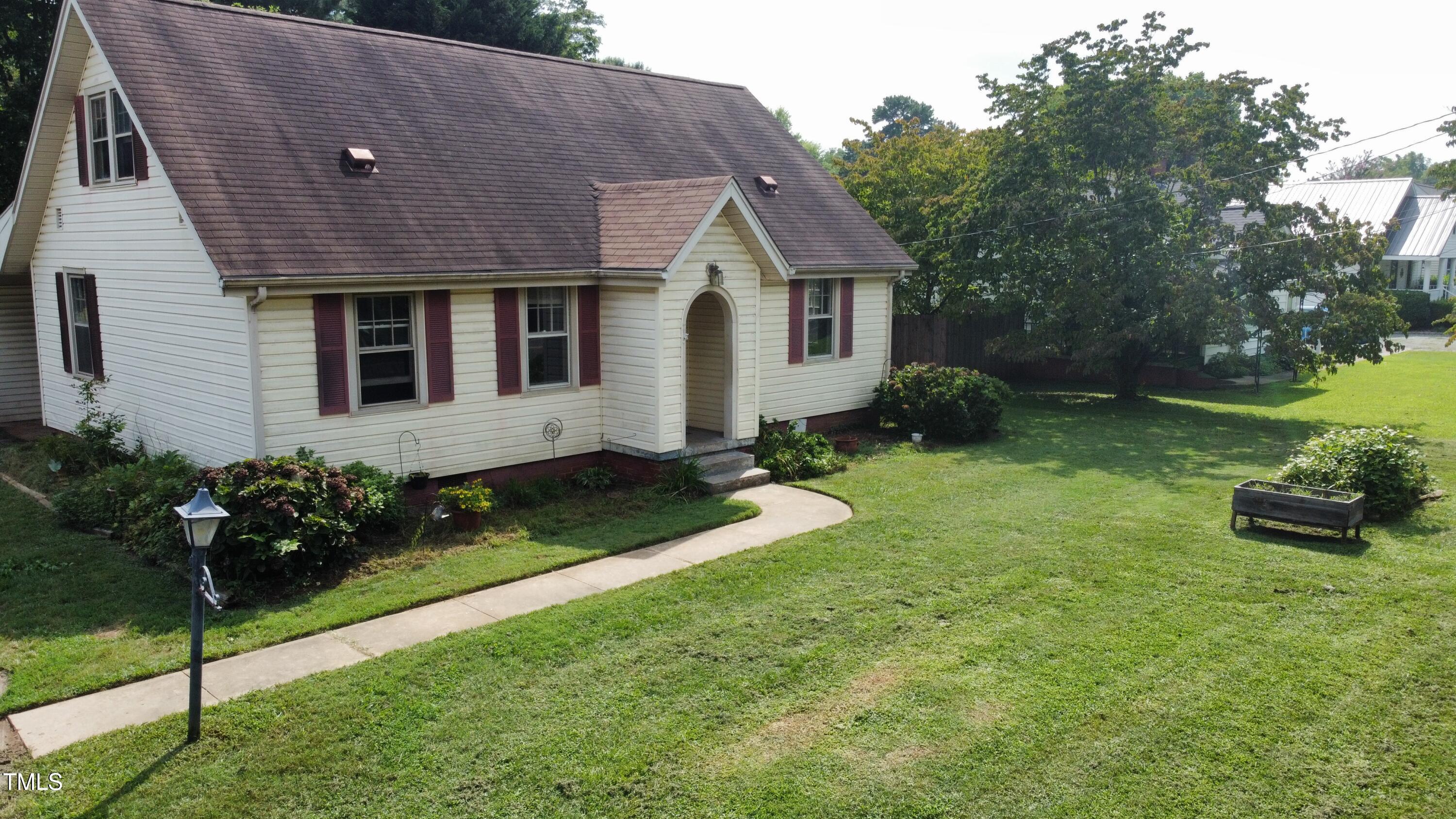1529 West Hanover Road Burlington, NC 27217 - Photo 2 of 41 dji_fly_20250808_160454_148_175474699100