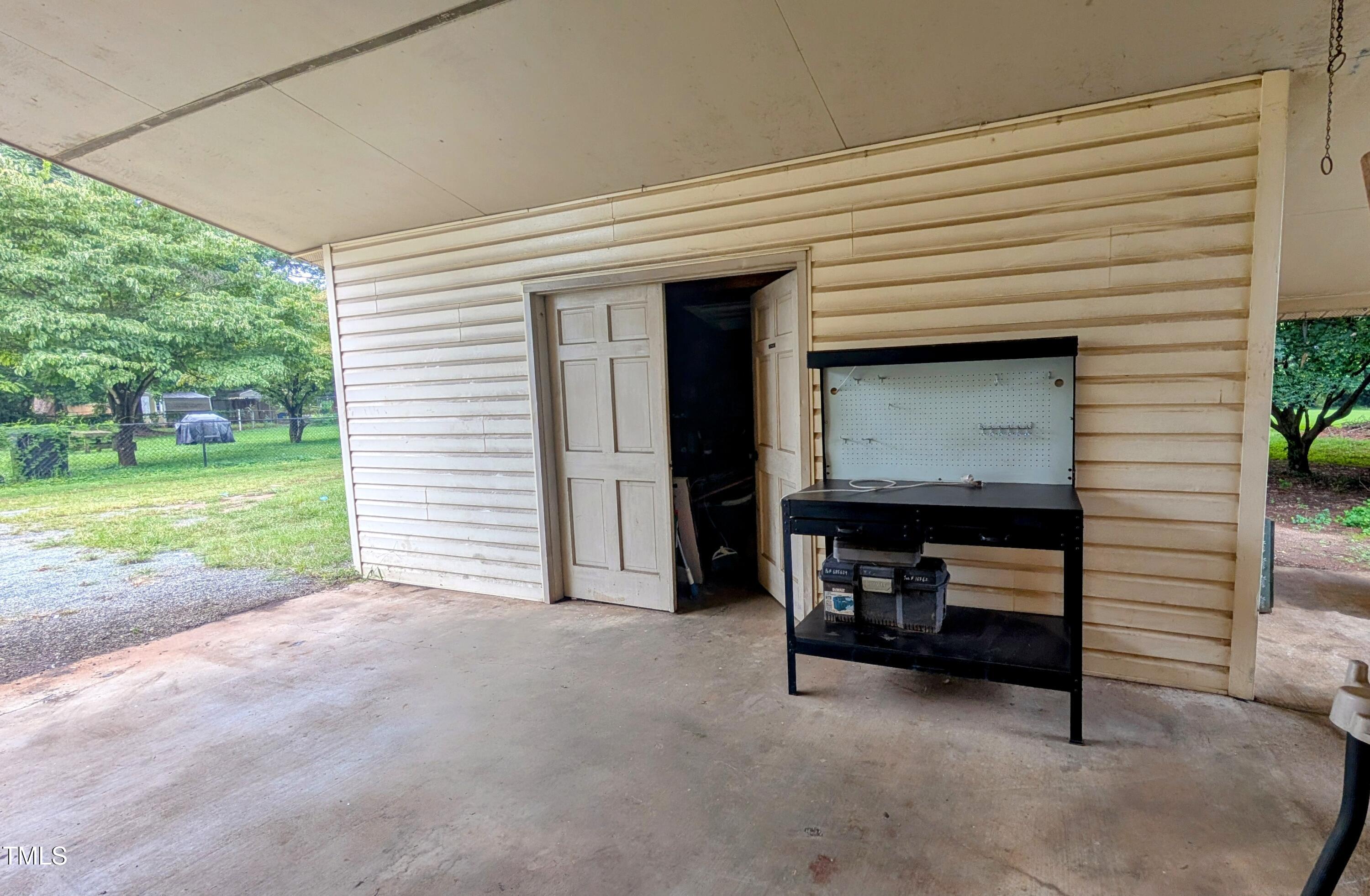 1529 West Hanover Road Burlington, NC 27217 - Photo 34 of 41 PXL_20250807_203935608~2