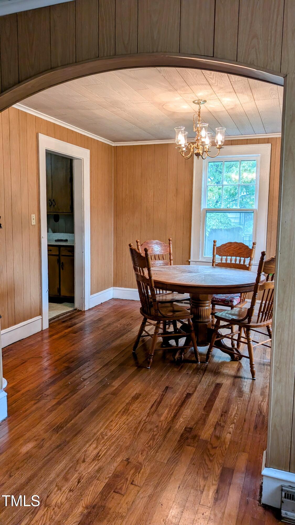 1529 West Hanover Road Burlington, NC 27217 - Photo 8 of 41 PXL_20250805_200658711~2