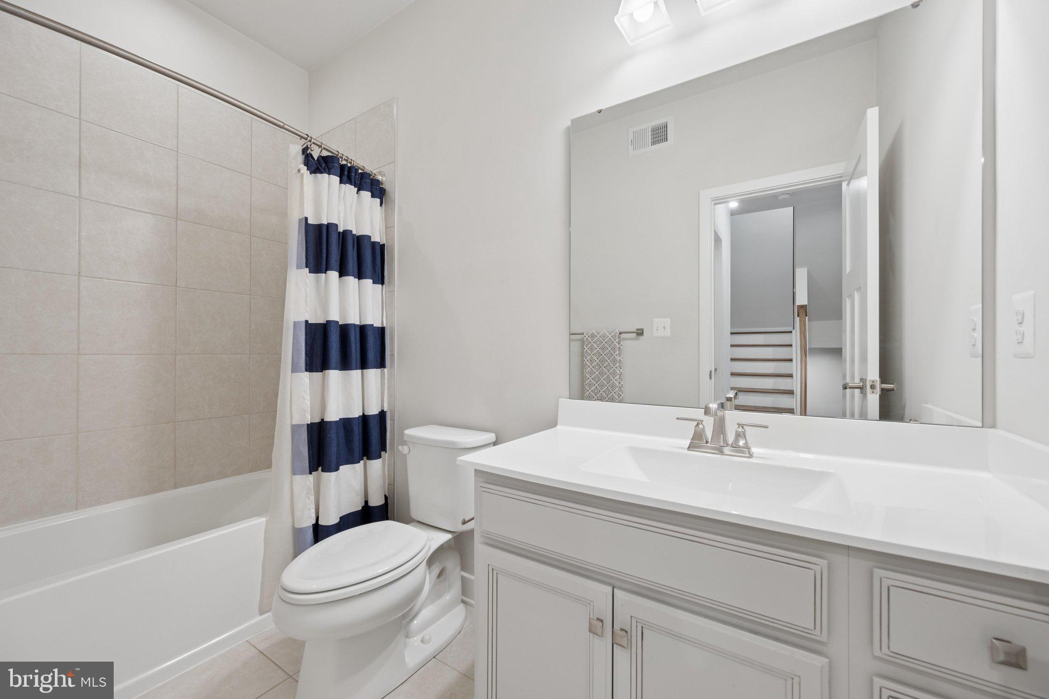 3062 Shaws Road Edgemere, MD 21219 - Photo 41 of 94 3rd Level Hallway Bathroom