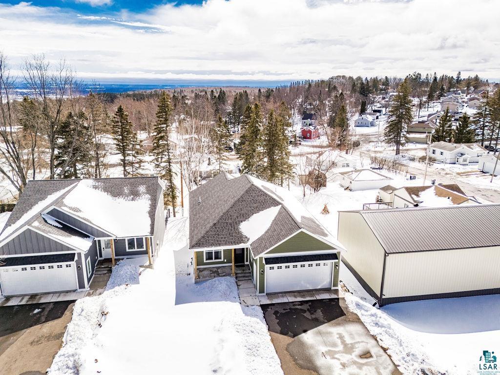 2236 Hoover Street Duluth, MN 55811 - Photo 44 of 52 View of snowy aerial view