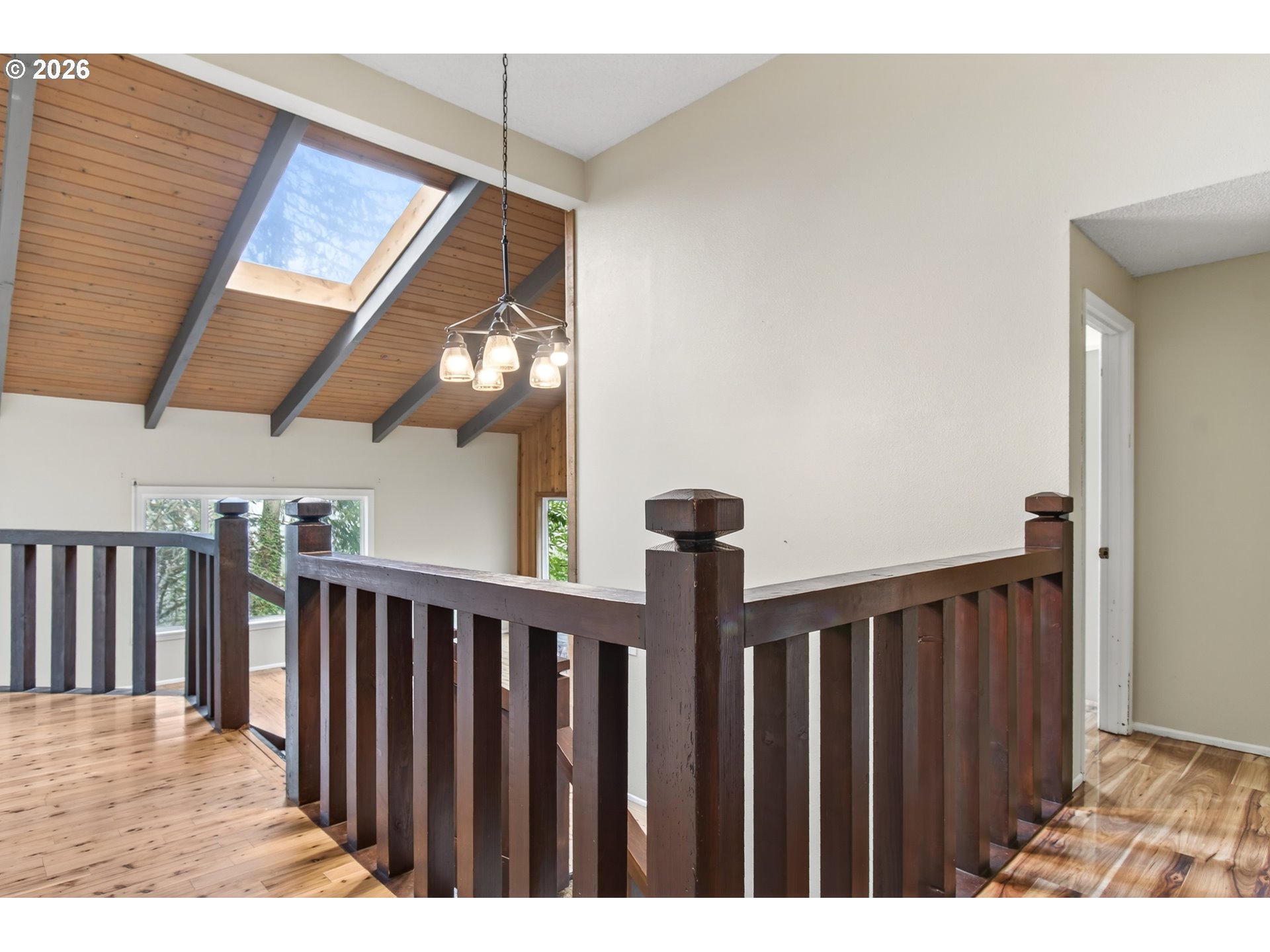 2090 Graham Drive Eugene, OR 97405 - Photo 4 of 30 a view of a staircase