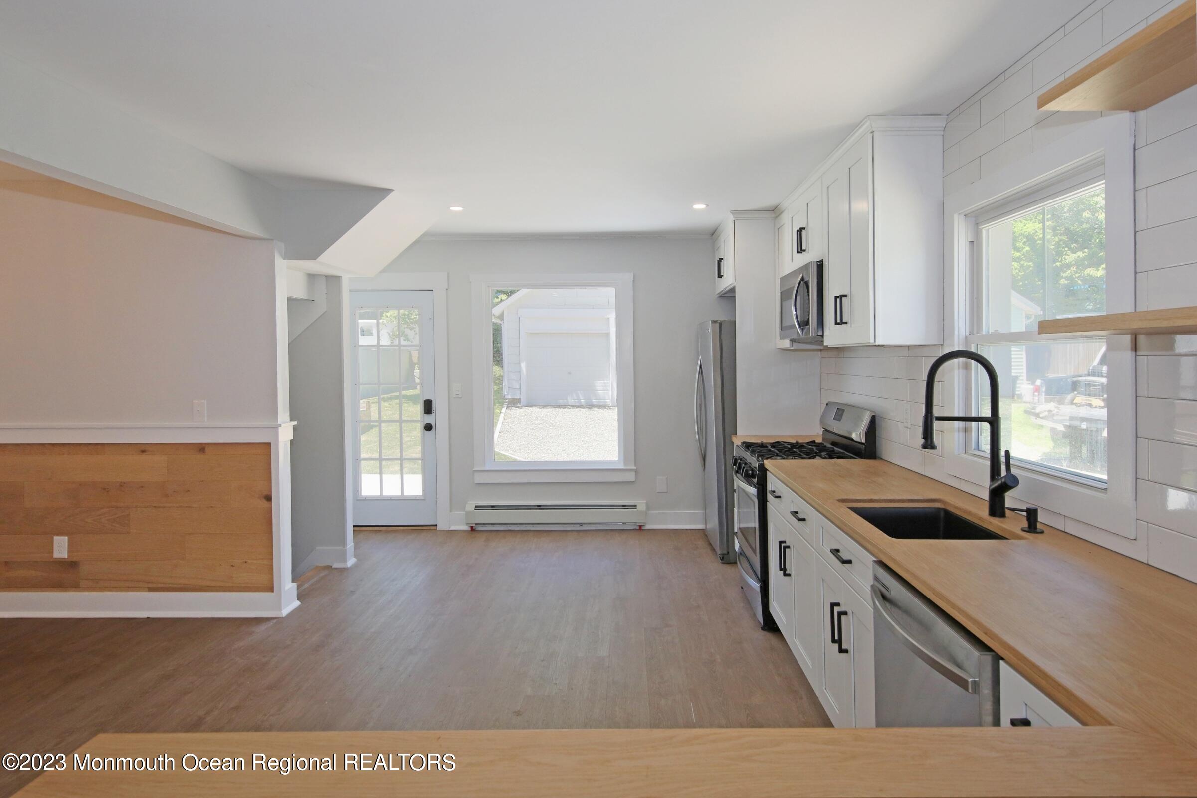 61 Portland Road Highlands, NJ 07732 - Photo 20 of 65 IMG_5215a