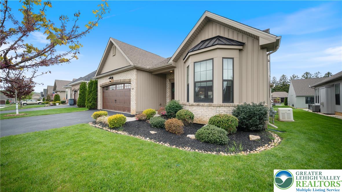3501 Treeview Drive Emmaus, PA 18049 - Photo 3 of 22 Gallery Image 3