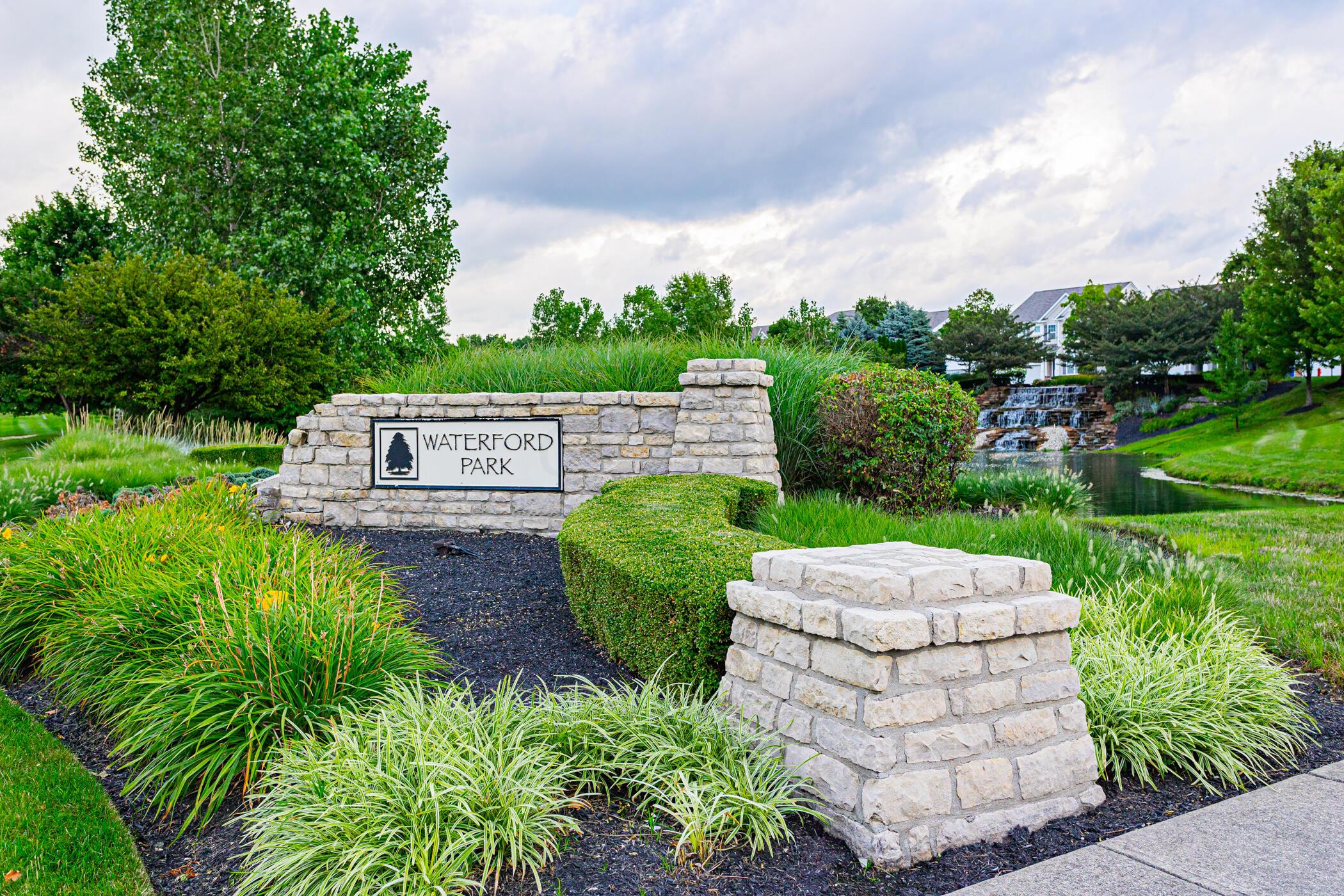 410 Modesta Road Columbus, OH 43213 - Photo 5 of 11 05 Community Entrance