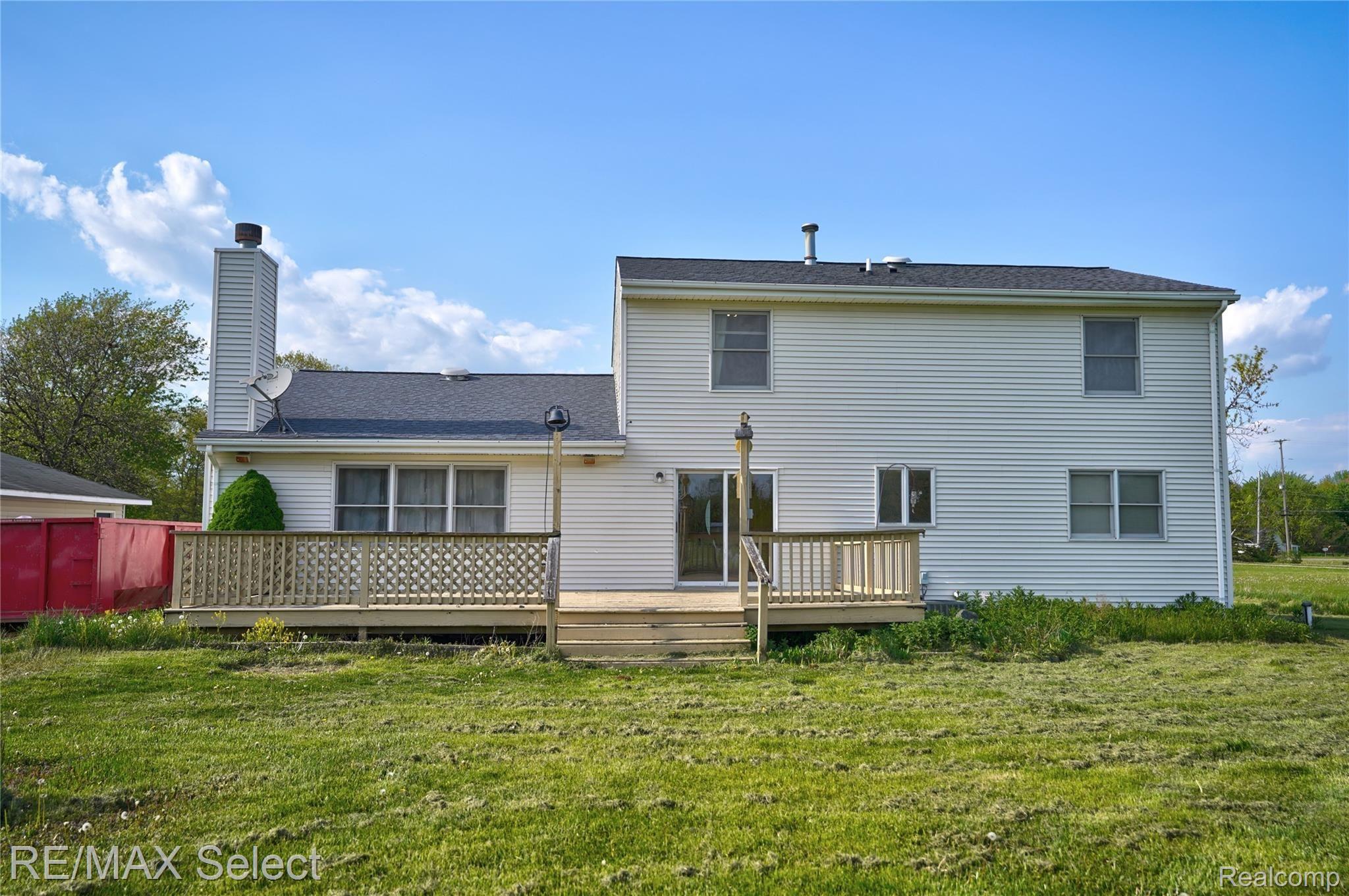 7331 Reid Road Swartz Creek, MI 48473 - Photo 8 of 37 7331 Reid Road 28.jpg