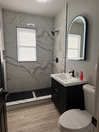 $2,100 | 2623 East 109th Street, Chicago, IL 60617