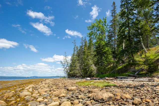 $650,000 | 1317 Lot 3 Trim Lane, Islesboro, ME 04848