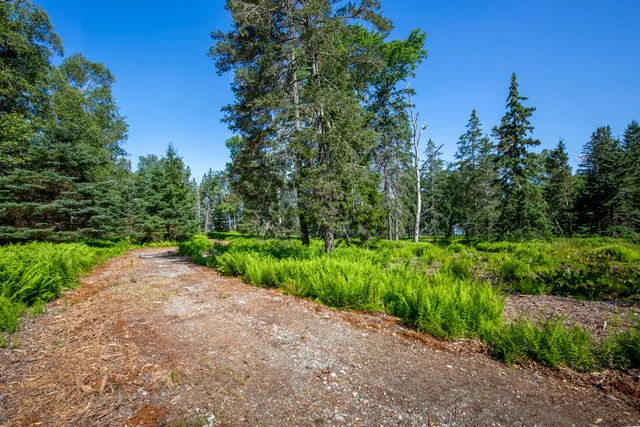 $650,000 | 1317 Lot 3 Trim Lane, Islesboro, ME 04848
