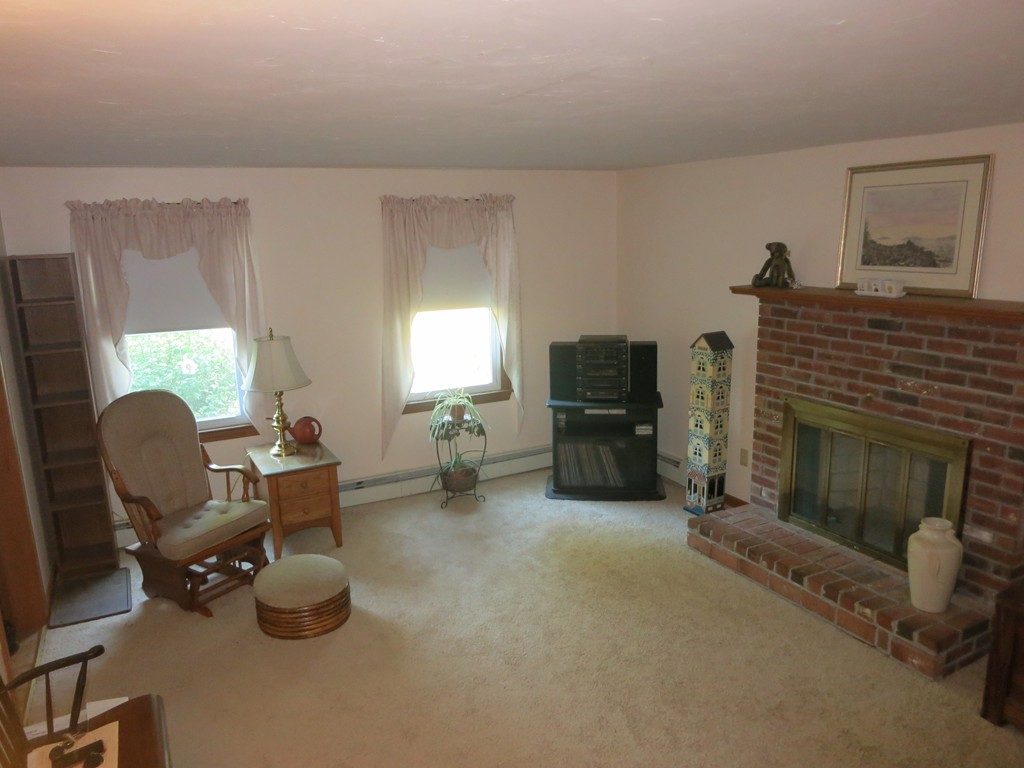 10 Ballou Road Hopedale, MA 01747 - Photo 2 of 26 Gallery Image 2