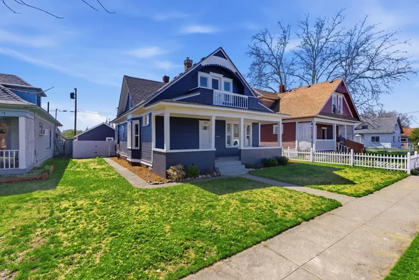$425,000 | 1621 West Knox Avenue, Spokane, WA 99205