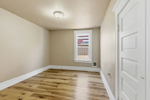 $425,000 | 1621 West Knox Avenue, Spokane, WA 99205