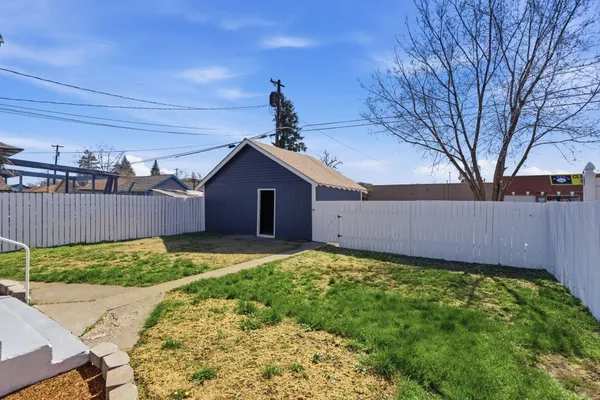 $425,000 | 1621 West Knox Avenue, Spokane, WA 99205