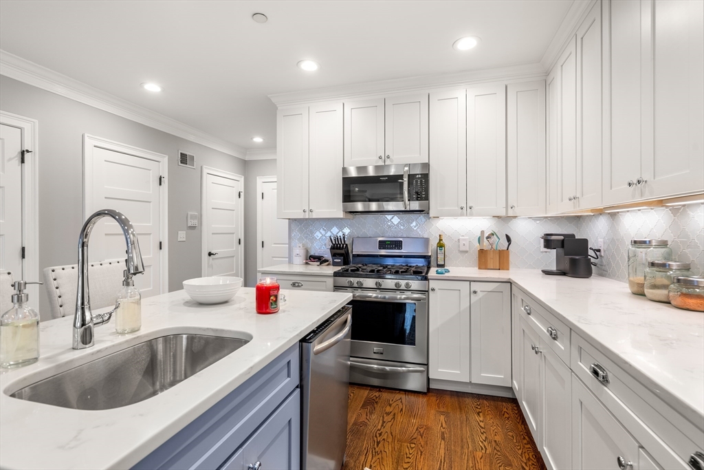136 Sydney Street, Unit 5 Boston, MA 02125 - Photo 8 of 23