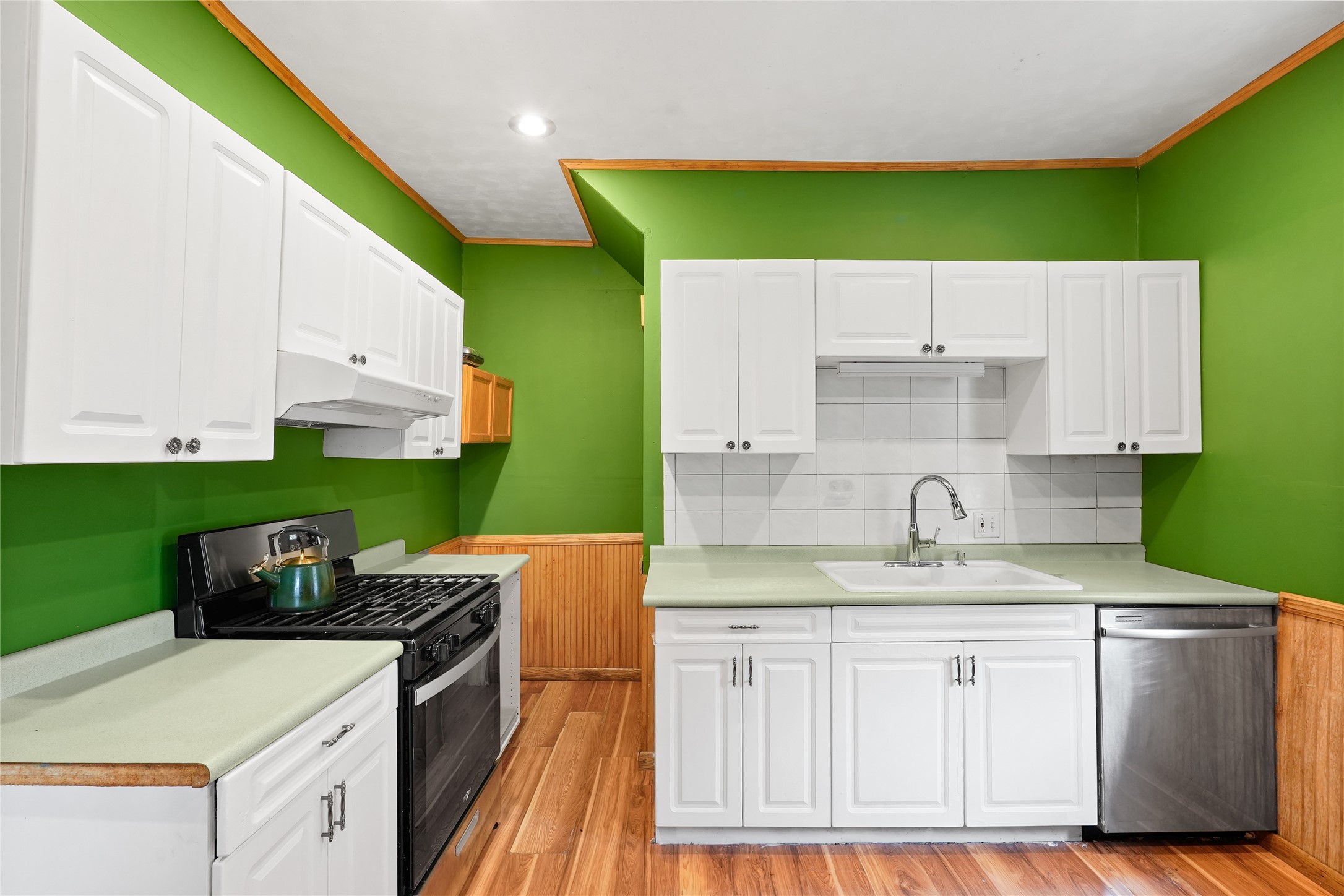 3011 Raspberry Street Erie, PA 16508 - Photo 13 of 37 Gallery Image 13