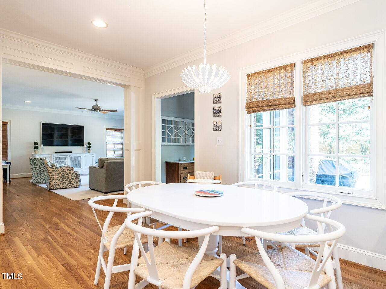 2624 Wells Avenue Raleigh, NC 27608 - Photo 15 of 35 015-1280x960-breakfast