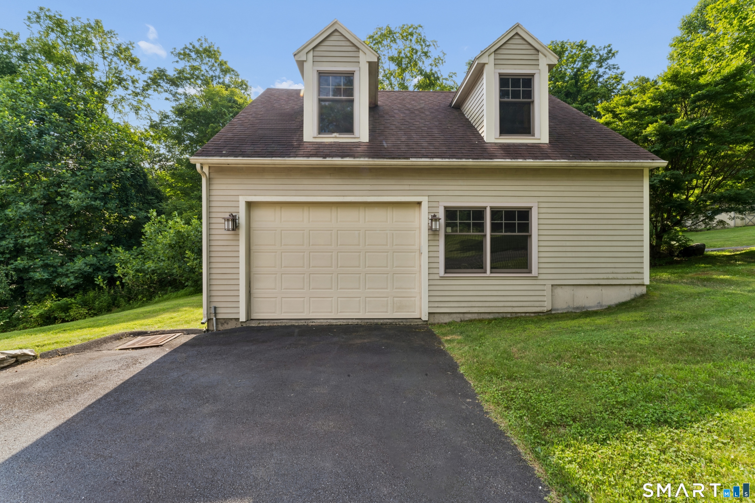 8 Horseshoe Ridge Road Newtown, CT 06482 - Photo 39 of 40