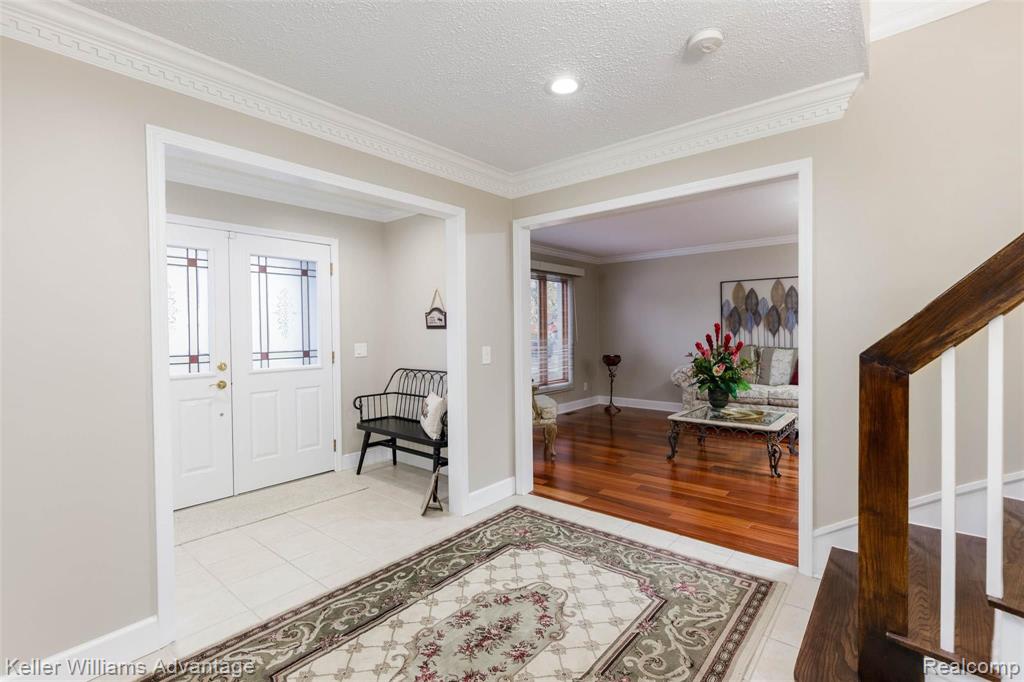 25325 Rutledge Crossing Farmington Hills, MI 48335 - Photo 20 of 56