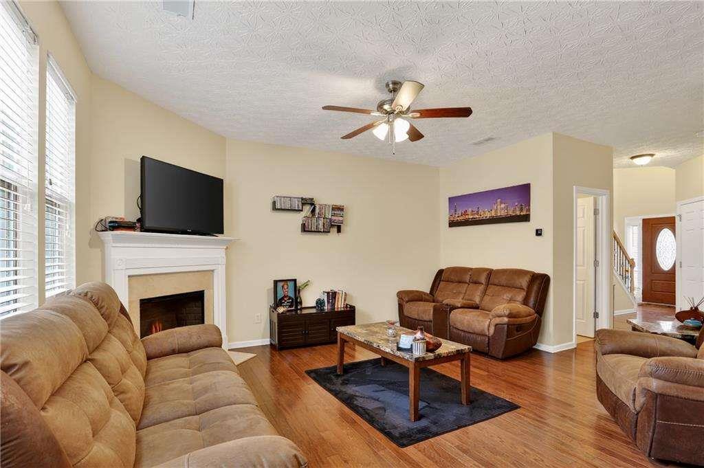 5556 Cascade Run South Fulton, GA 30336 - Photo 1 of 12 Gallery Image 1