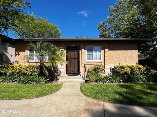 $2,700 | 2002 Calle La Sombra, Unit 1, Simi Valley, CA 93063