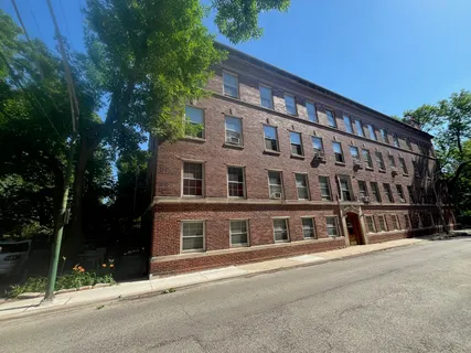 $280,000 | 1424 East 58th Street, Unit 3, Chicago, IL 60637