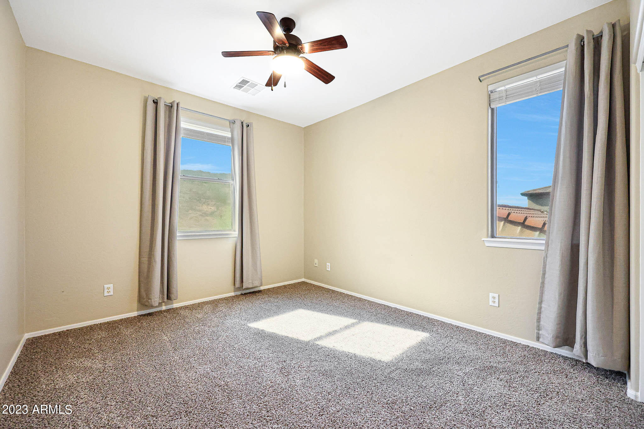 18645 Verdin Road Goodyear, AZ 85338 - Photo 32 of 69 B (30)