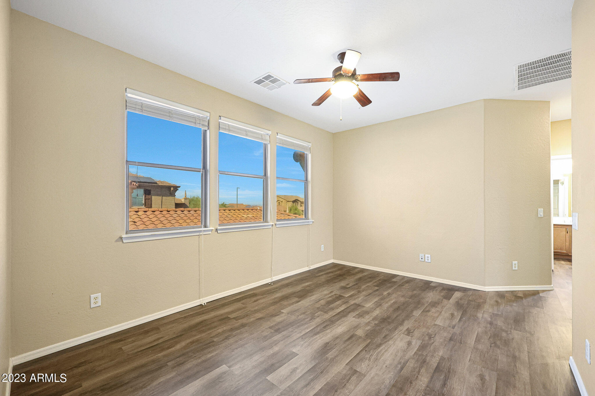 18645 Verdin Road Goodyear, AZ 85338 - Photo 34 of 69 B (33)