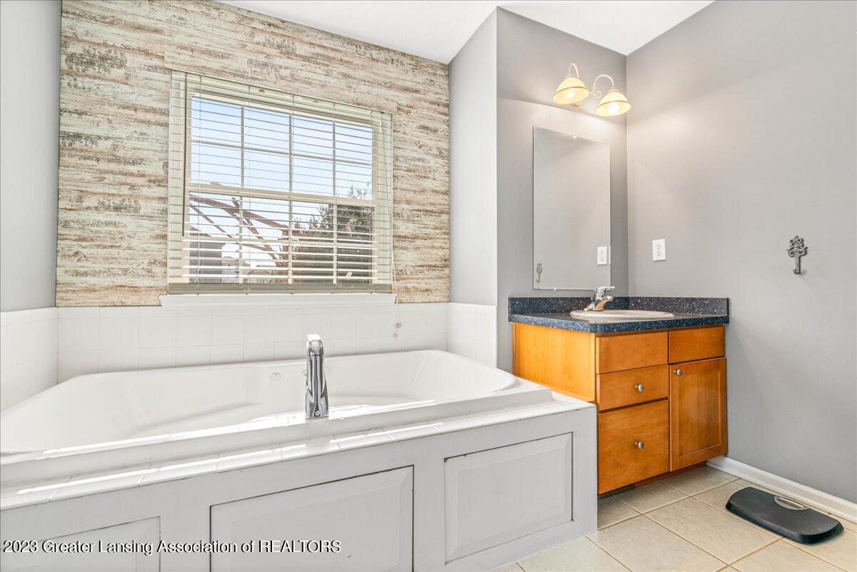 5678 Durfee Road Eaton Rapids, MI 48827 - Photo 18 of 39 27-Media Jett-27