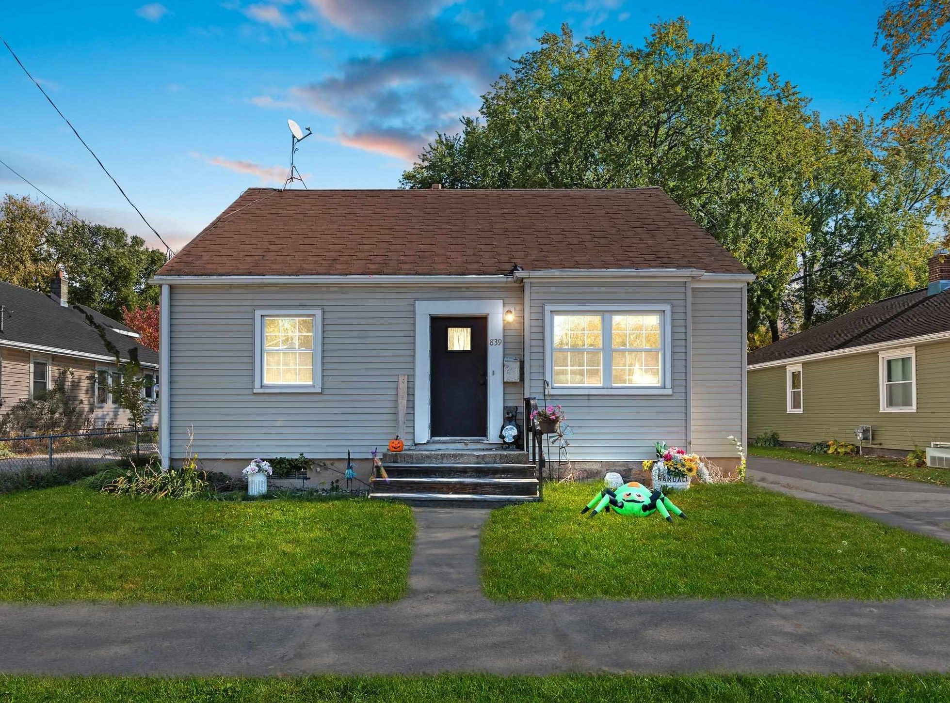839 Appleton Street Menasha, WI 54952 - Photo 1 of 1 Gallery Image 1
