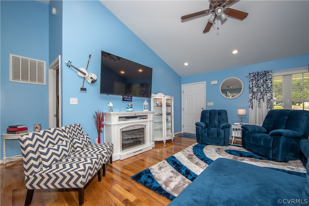 10120 Duncan Road Petersburg, VA 23803 - Photo 5 of 40 Gallery Image 5