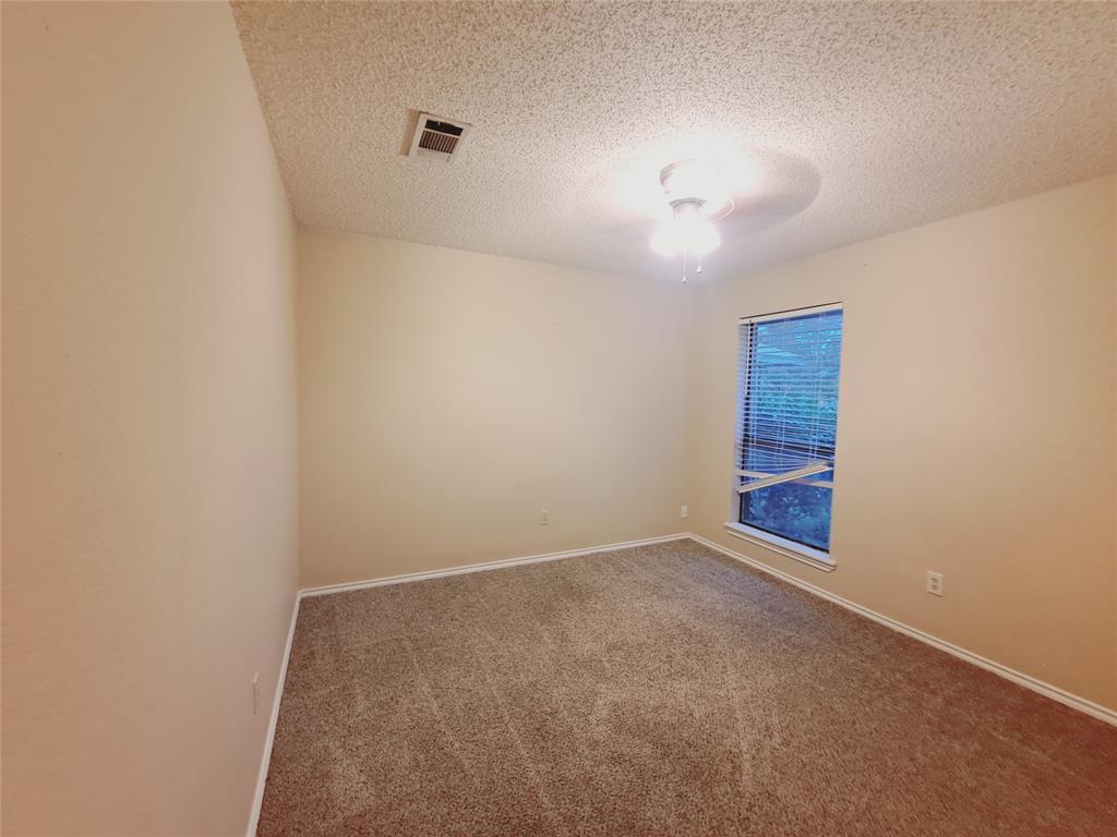 3708 Roussillon Drive Carrollton, TX 75007 - Photo 10 of 17