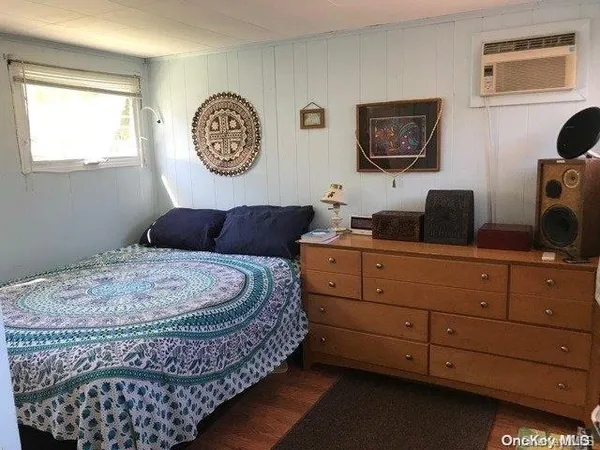 $5,000 | 363 Dehnhoff Walk, Ocean Beach, NY 11770