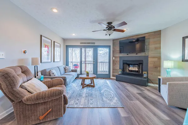 $235,000 | 9465 South Pointe Retreat Drive, Bloomington, IN 47401