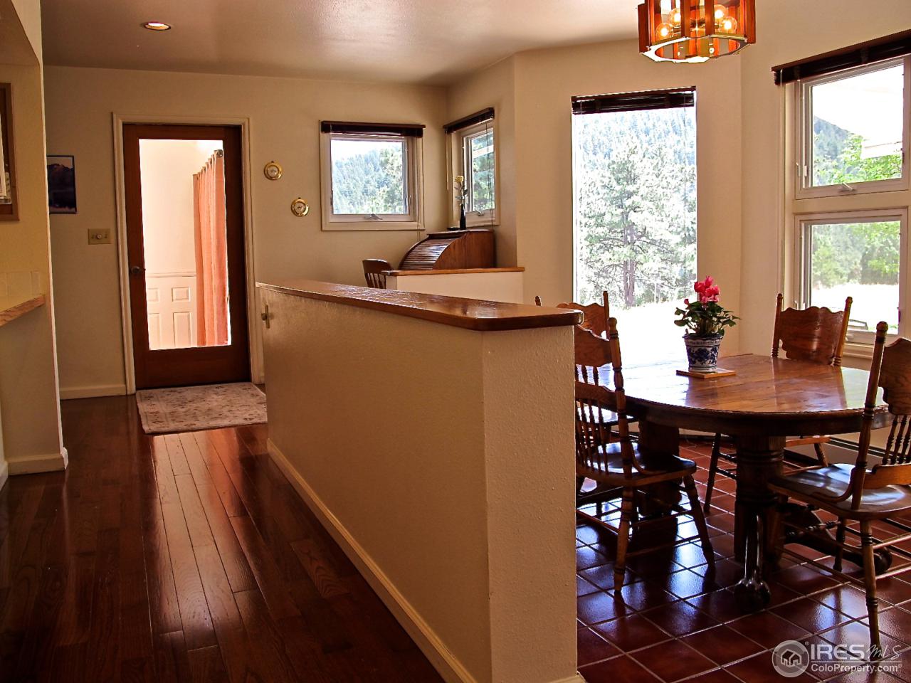51 Magnolia Road Boulder, CO 80302 - Photo 9 of 35 Dining Room