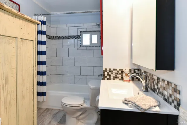 $779,000 | 2313 Roberto Street, Napa, CA 94558