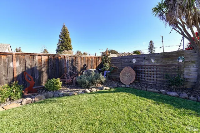 $779,000 | 2313 Roberto Street, Napa, CA 94558