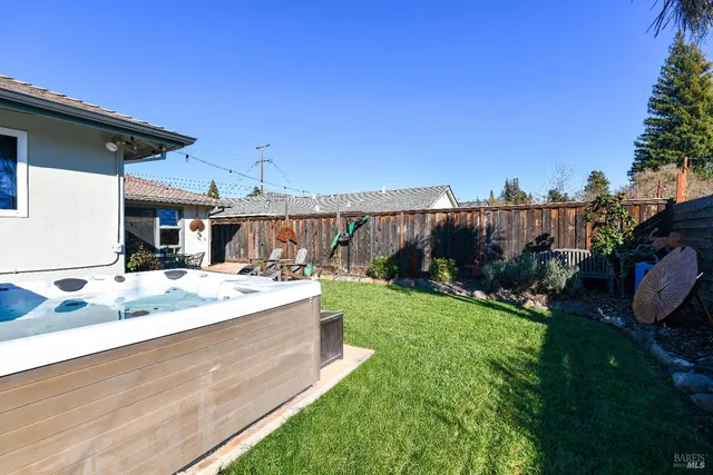 $779,000 | 2313 Roberto Street, Napa, CA 94558