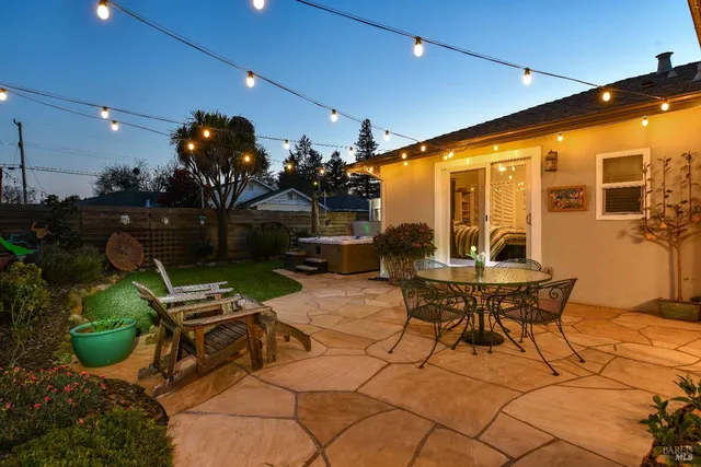 $779,000 | 2313 Roberto Street, Napa, CA 94558