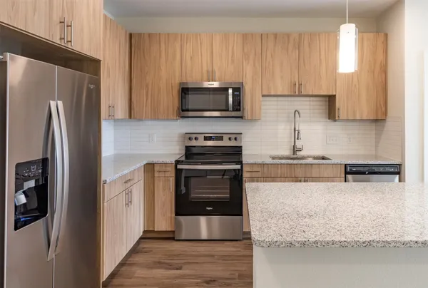 $1,158 | 800 North Farm To Market 3083 Road West, Unit A1C, Conroe, TX 77303
