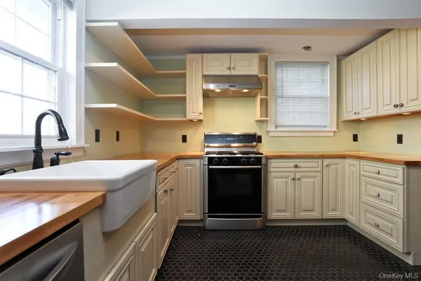 $6,200 | 215 Maple Avenue, Mamaroneck, NY 10543