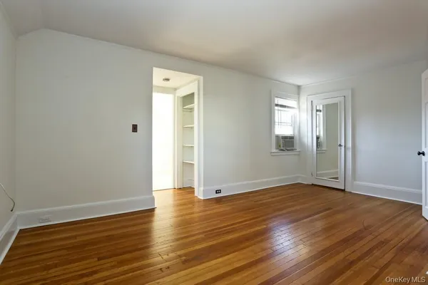 $6,200 | 215 Maple Avenue, Mamaroneck, NY 10543