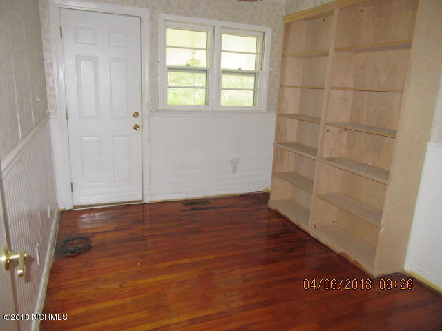 215 Church Road Havelock, NC 28532 - Photo 6 of 9 Bedroom 2