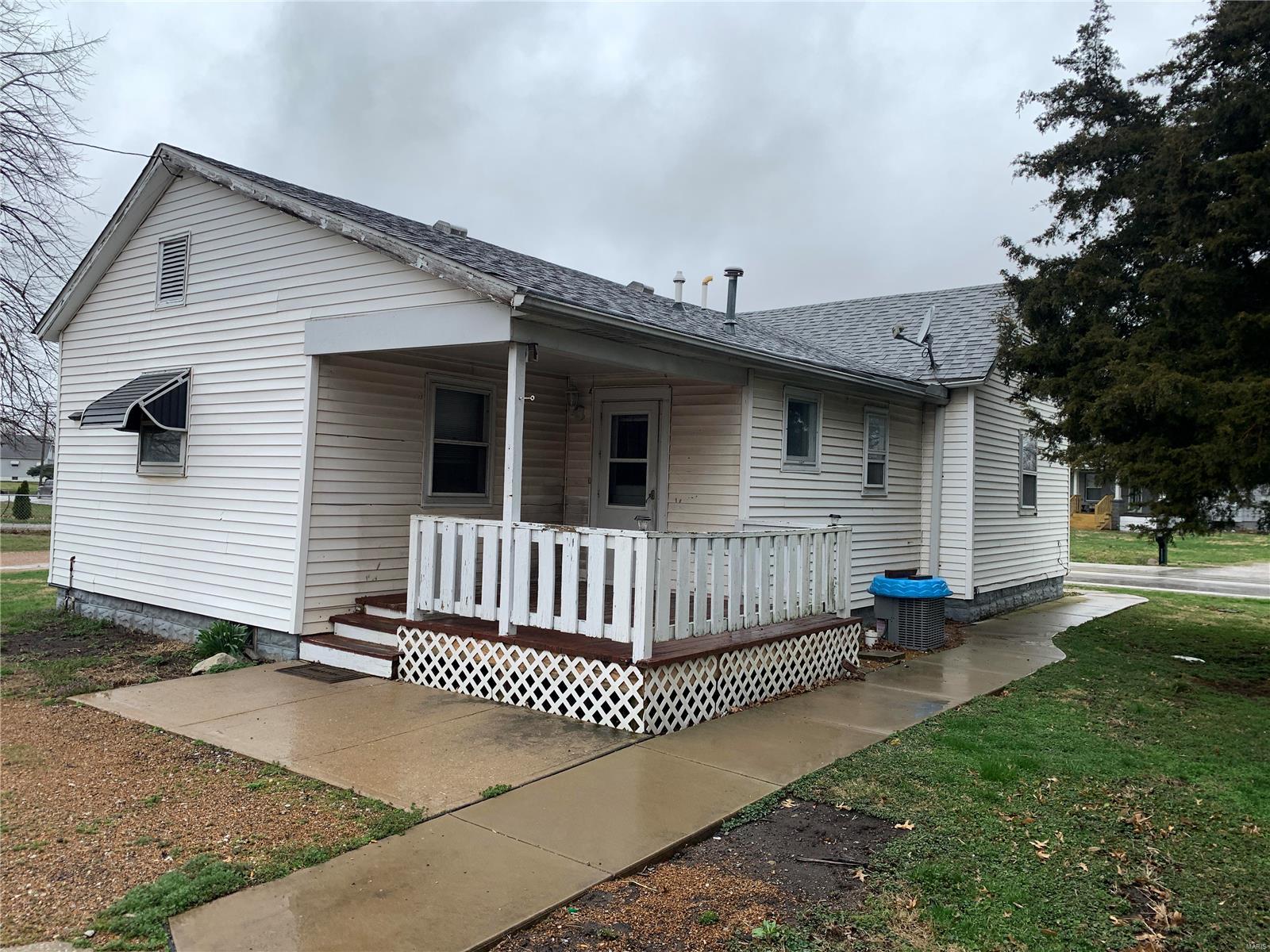 20161 Staunton Road Staunton, IL 62088 - Photo 16 of 16