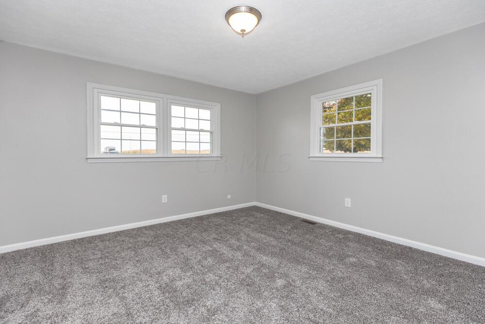 3380 Tschopp Road Northeast Lancaster, OH 43130 - Photo 16 of 22 76450223-1B62-4385-8C4C-57082F280F92
