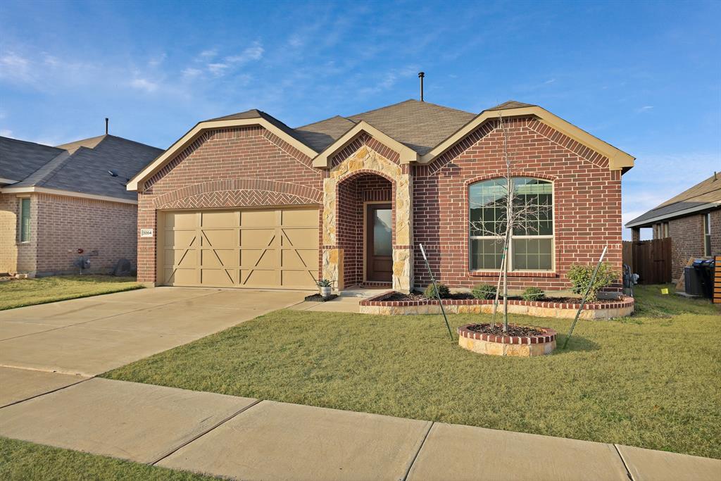 3204 Renaissance Drive Denton, TX 76207 - Photo 3 of 25 Front house