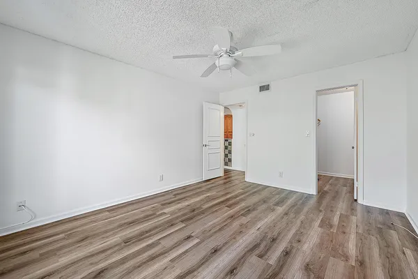 $425,000 | 300 North Hwy A1A, Unit 303G, Jupiter, FL 33477