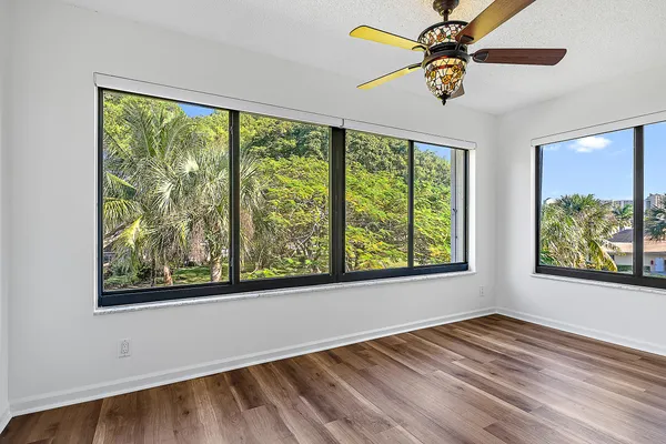 $425,000 | 300 North Hwy A1A, Unit 303G, Jupiter, FL 33477