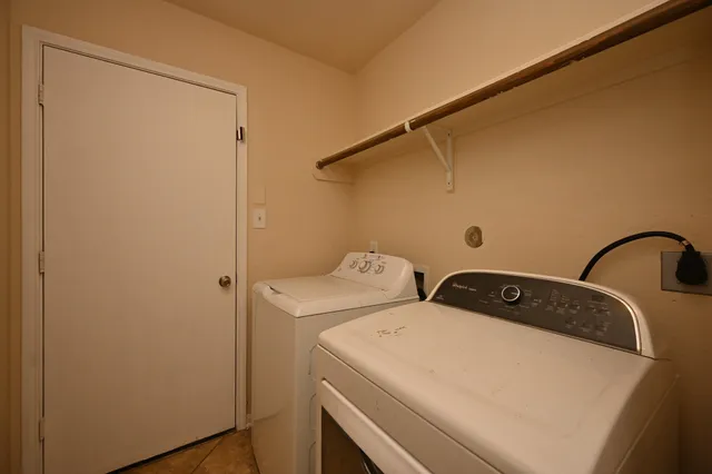 $2,100 | 3111 Keystone Square Lane, Rosenberg, TX 77471